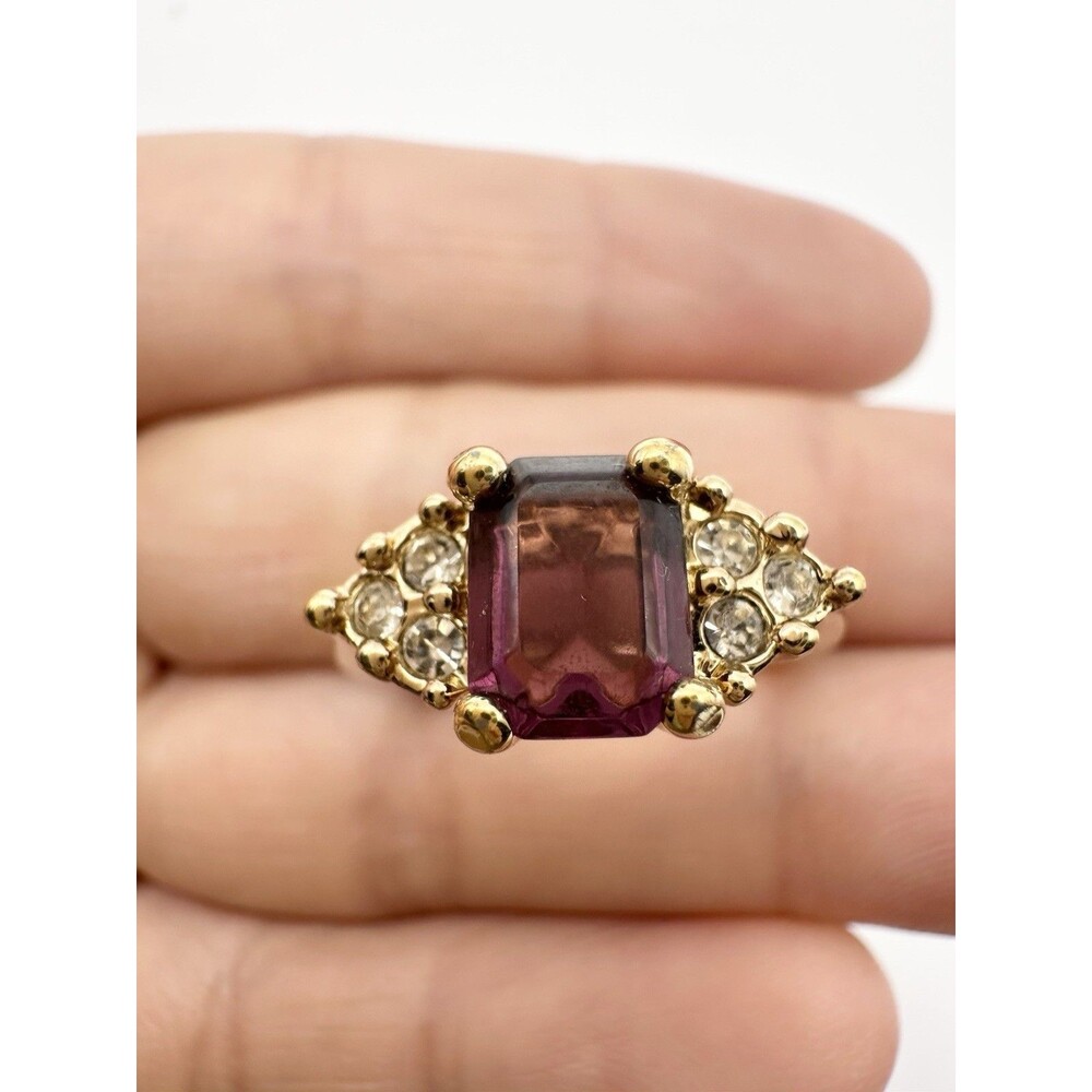 Vintage Gold Tone Cocktail Ring Purple Emerald Cut CZ 6 Side Stones Size 6.75